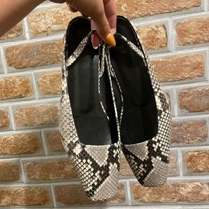 M.Gemi The Quadratini Black/White snake skin leather Square Toe Slingback Flats